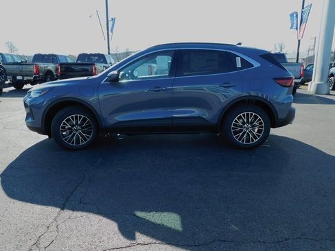 New 2026 Ford Escape SE image 6
