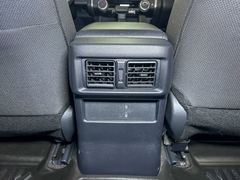 Used 2025 Toyota 4Runner SR5 image 28