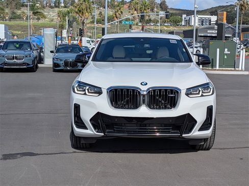 Used 2024 BMW X4 M40i w/ Premium Package image 4