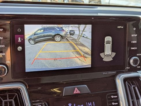 Certified 2023 Kia Sorento SX image 17