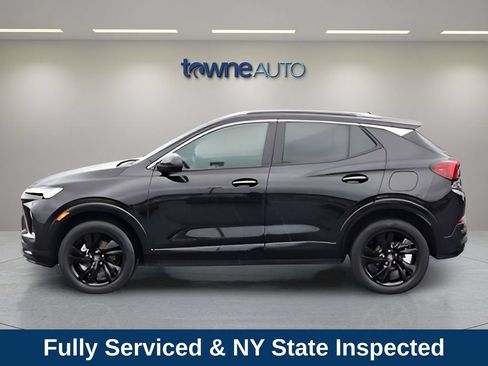 Used 2024 Buick Encore GX Sport Touring AWD/4WD image 2