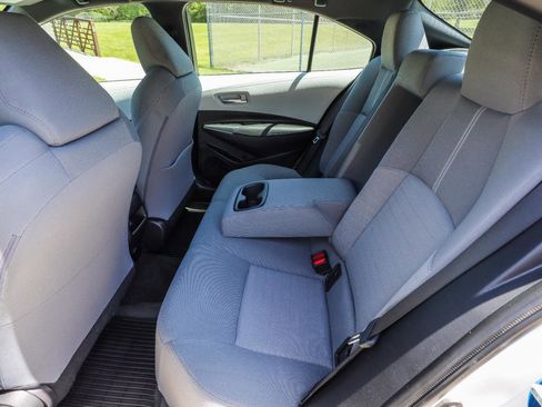 Used 2020 Toyota Corolla SE FWD image 34