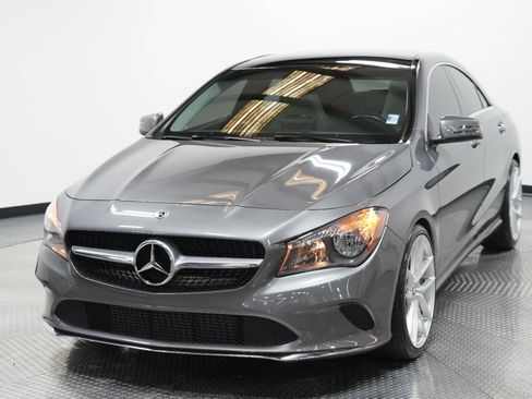 Used 2019 Mercedes-Benz CLA 250 CLA 250 image 3