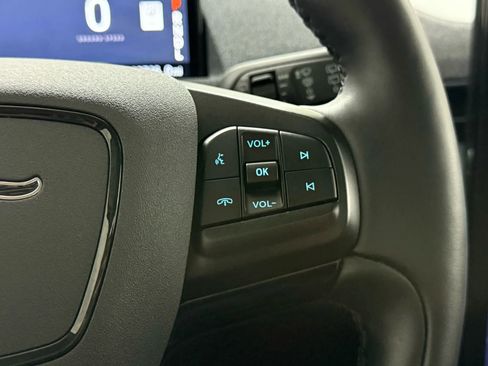 Used 2021 Ford Mustang Mach-E Premium image 26