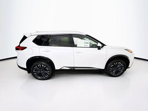 New 2026 Nissan Rogue Platinum w/ Tech Package image 4