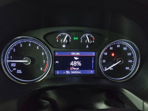 Used 2023 Buick Enclave Essence w/ Sport Touring Edition image 23