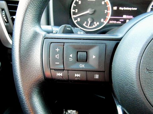 Used 2020 Kia Sorento LX image 13