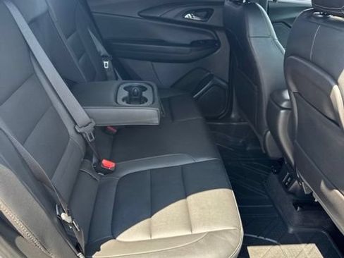 Used 2022 Chevrolet TrailBlazer ACTIV w/ Sun and Liftgate Package FWD image 16
