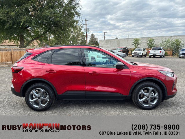 Used 2026 Ford Escape ST-Line AWD/4WD image 8
