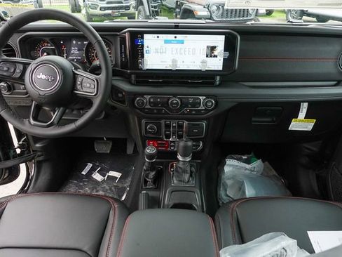 New 2026 Jeep Gladiator Rubicon image 25