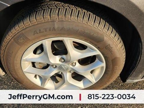 Used 2020 Chrysler Pacifica Limited FWD image 7