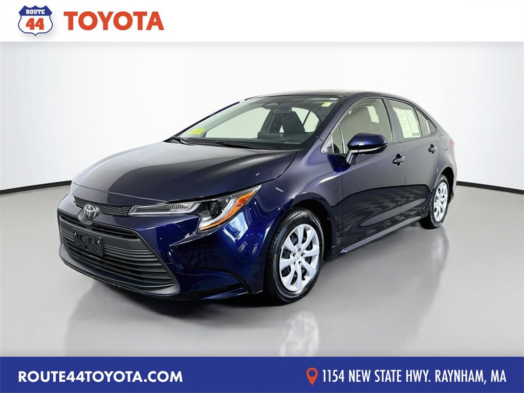 Used 2024 Toyota Corolla LE FWD image 1