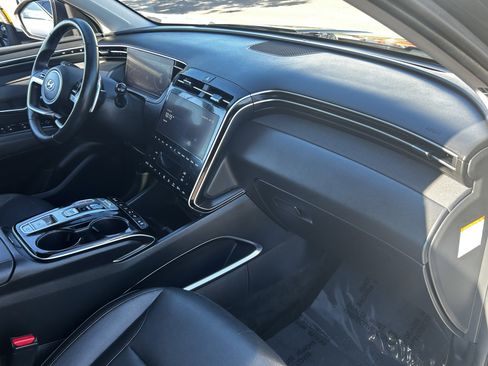 Used 2023 Hyundai Tucson Limited image 11