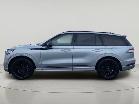 Used 2023 Lincoln Aviator Reserve w/ Equipment Group 201A AWD/4WD image 6