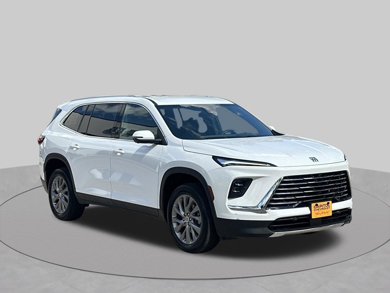 Used 2025 Buick Enclave Preferred FWD image 7