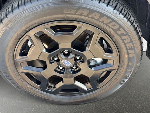 Certified 2026 Subaru Outback Limited AWD/4WD image 10