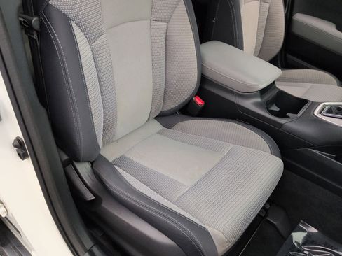 Certified 2022 Subaru Outback Premium image 22