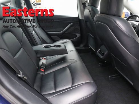 Used 2023 Tesla Model 3 Standard Range image 21