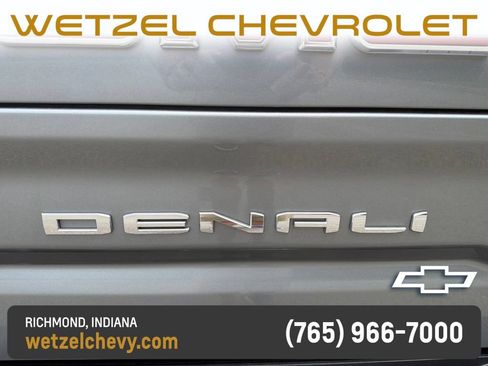 Used 2024 GMC Sierra 1500 Denali w/ Denali Reserve Package AWD/4WD image 9
