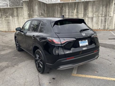 Certified 2024 Honda HR-V Sport image 5