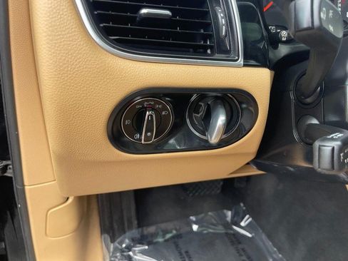 Used 2017 Porsche Macan AWD/4WD image 26