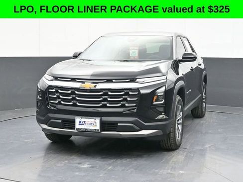 New 2026 Chevrolet Equinox LT w/ Convenience Package II AWD/4WD image 3