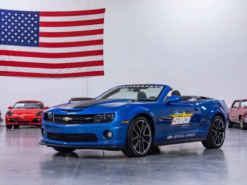 Used 2013 Chevrolet Camaro SS w/ Hot Wheels Special Edition RWD image 25
