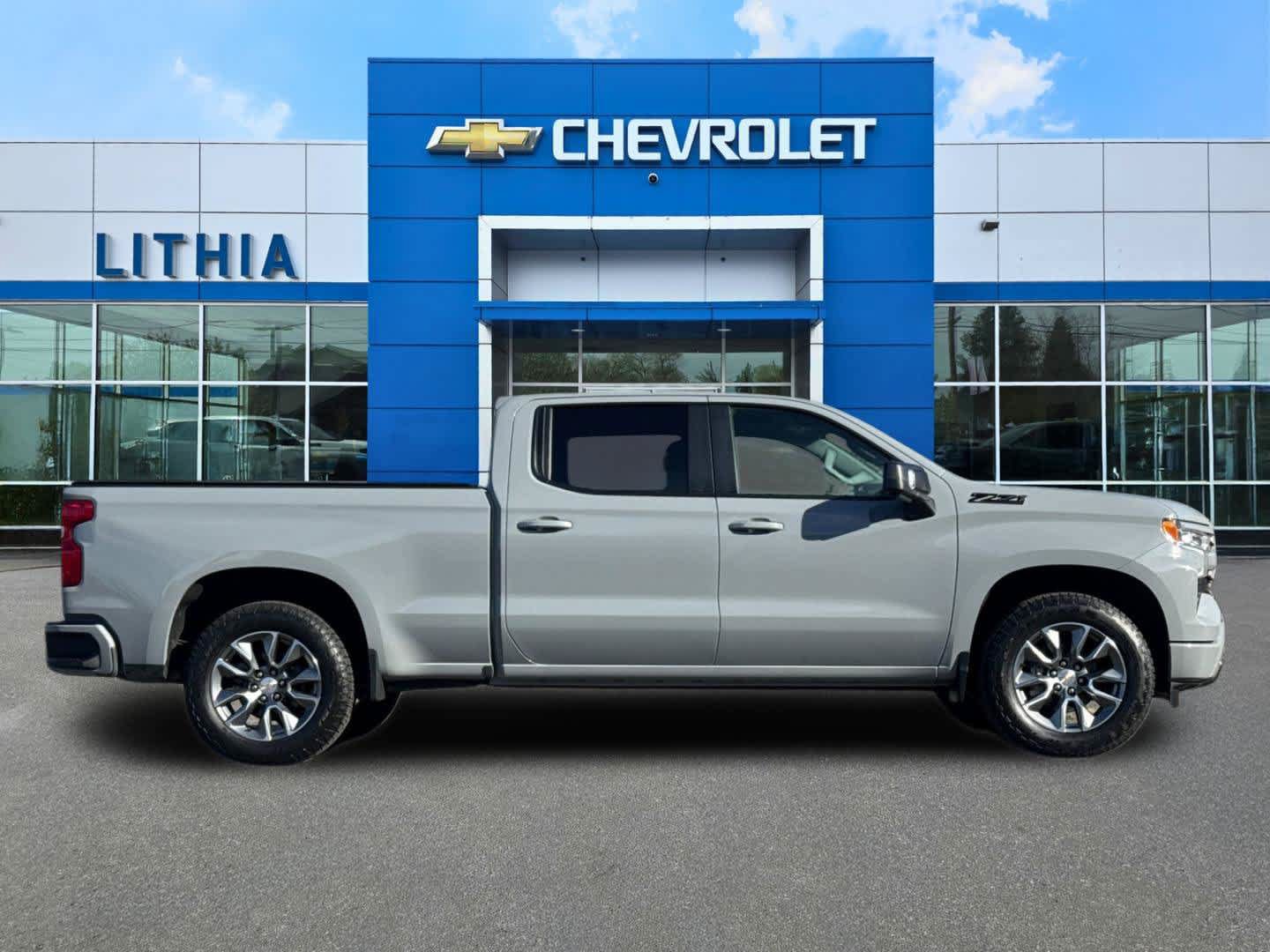 Used 2024 Chevrolet Silverado 1500 RST w/ RST All Star Premium Package AWD/4WD image 8
