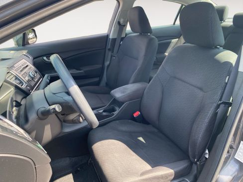 Used 2013 Honda Civic LX image 10