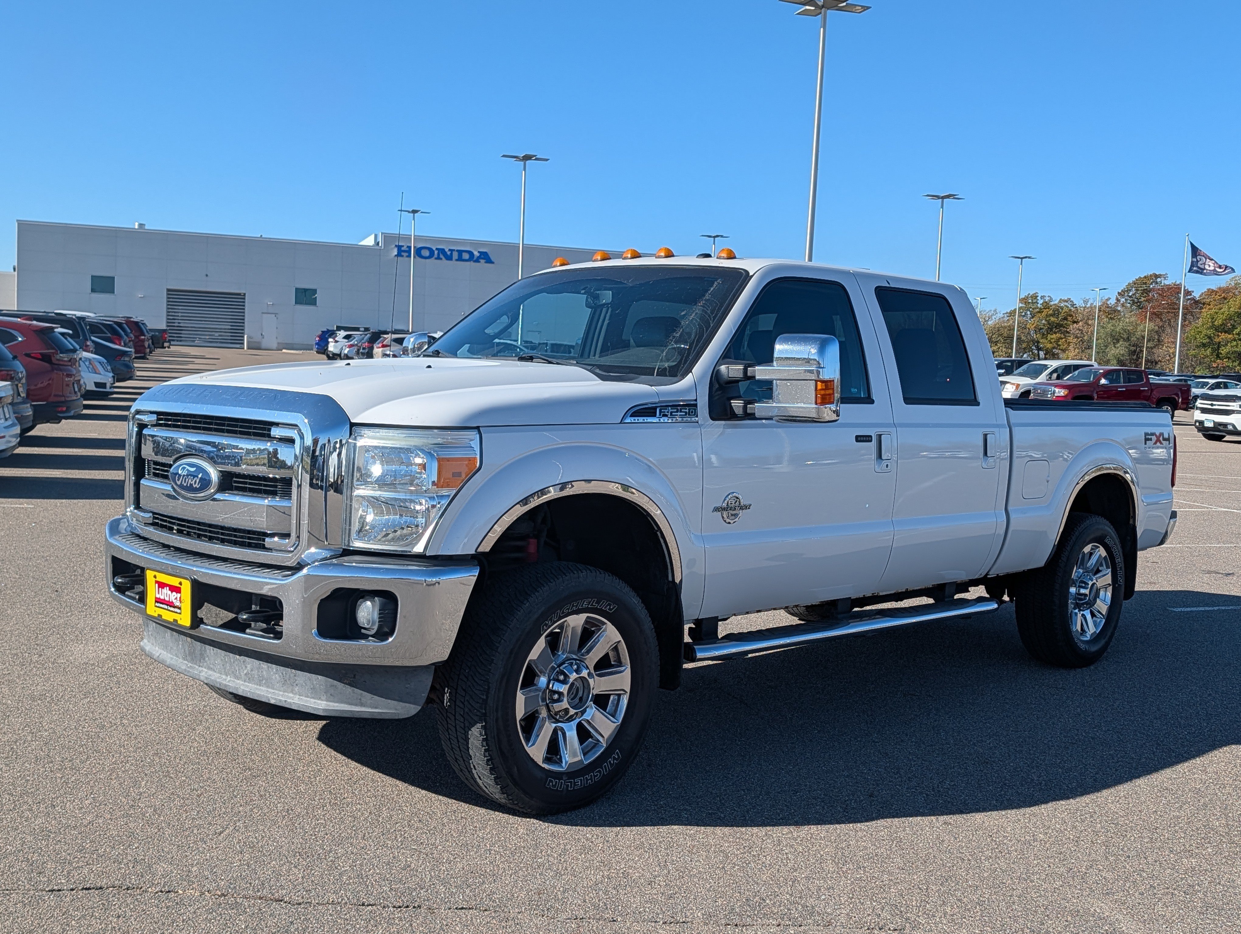 Used 2011 Ford F250 Lariat w/ Lariat Ultimate Pkg AWD/4WD image 2