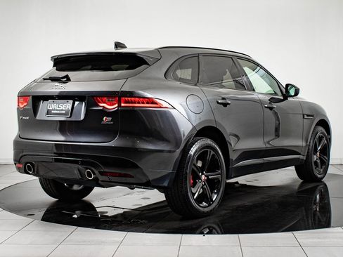 Used 2020 Jaguar F-PACE S image 10