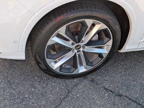 Used 2021 Audi Q7 3.0T Prestige w/ Prestige Package image 11