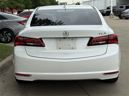 Used 2017 Acura TLX V6 w/ Technology Package image 4