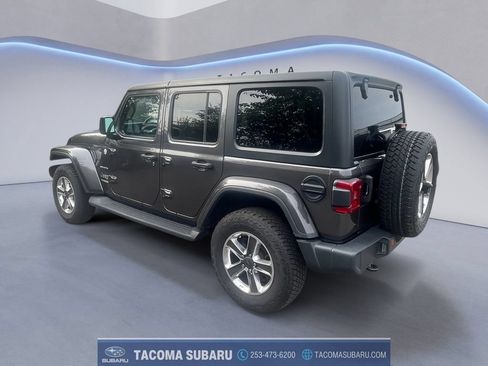 Used 2020 Jeep Wrangler Unlimited Sahara w/ Uconnect 4C Nav & Sound Group AWD/4WD image 3