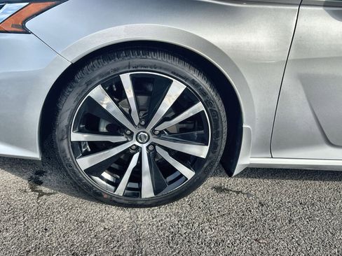 Used 2020 Nissan Altima 2.5 SR image 12