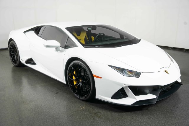 Used 2020 Lamborghini Huracan EVO RWD image 1