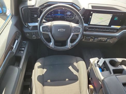 Used 2022 Chevrolet Silverado 1500 RST AWD/4WD image 14