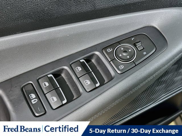 Certified 2023 Hyundai Santa Fe SEL w/ Cargo Package AWD/4WD image 20