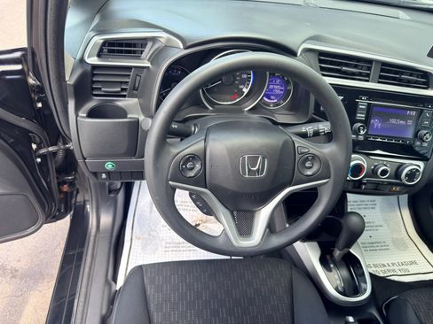 Used 2015 Honda Fit LX image 11