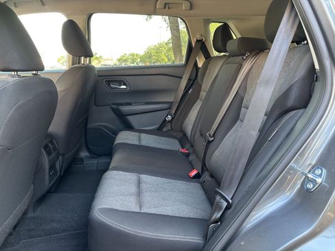 Used 2025 Nissan Rogue SV FWD image 21