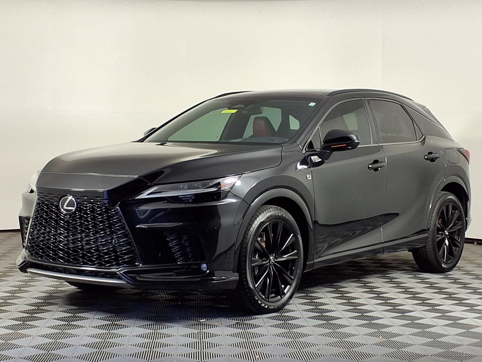 Used 2024 Lexus RX 500h F Sport w/ Convenience Package AWD/4WD image 3