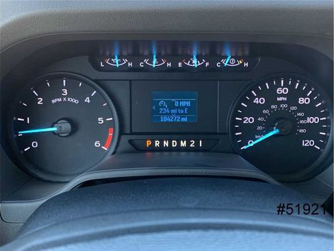 Used 2022 Ford E-350 and Econoline 350 Super Duty w/ Power Windows & Locks Group image 27