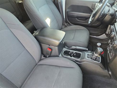 Used 2023 Jeep Wrangler Sport S image 10
