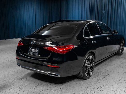 Used 2025 Mercedes-Benz C 300 Sedan image 5