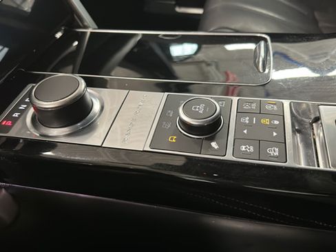 Used 2016 Land Rover Range Rover Long Wheelbase Autobiography AWD/4WD image 19