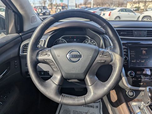 Used 2021 Nissan Murano Platinum image 11