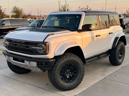New 2025 Ford Bronco Raptor w/ Interior Carbon Fiber Pack image 32