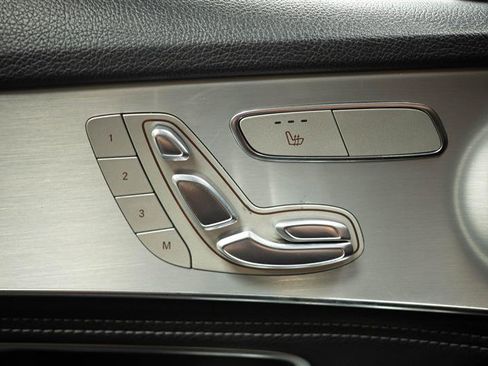 Used 2015 Mercedes-Benz C 300 4MATIC Sedan image 29