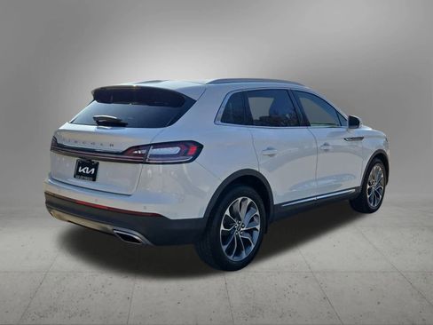 Used 2022 Lincoln Nautilus Reserve image 6