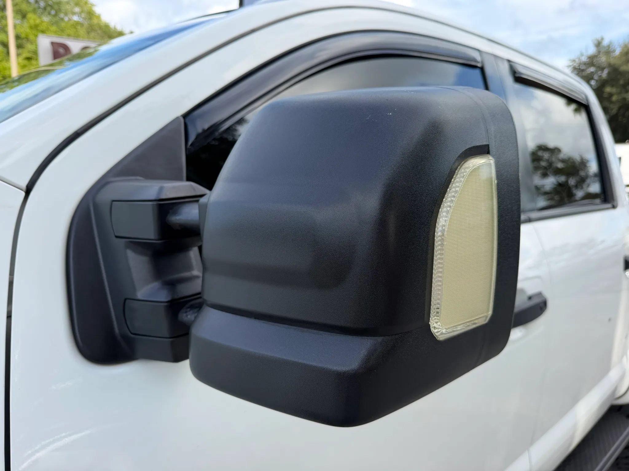 Used 2020 Nissan Titan PRO-4X w/ Pro-4x Convenience Package AWD/4WD image 52